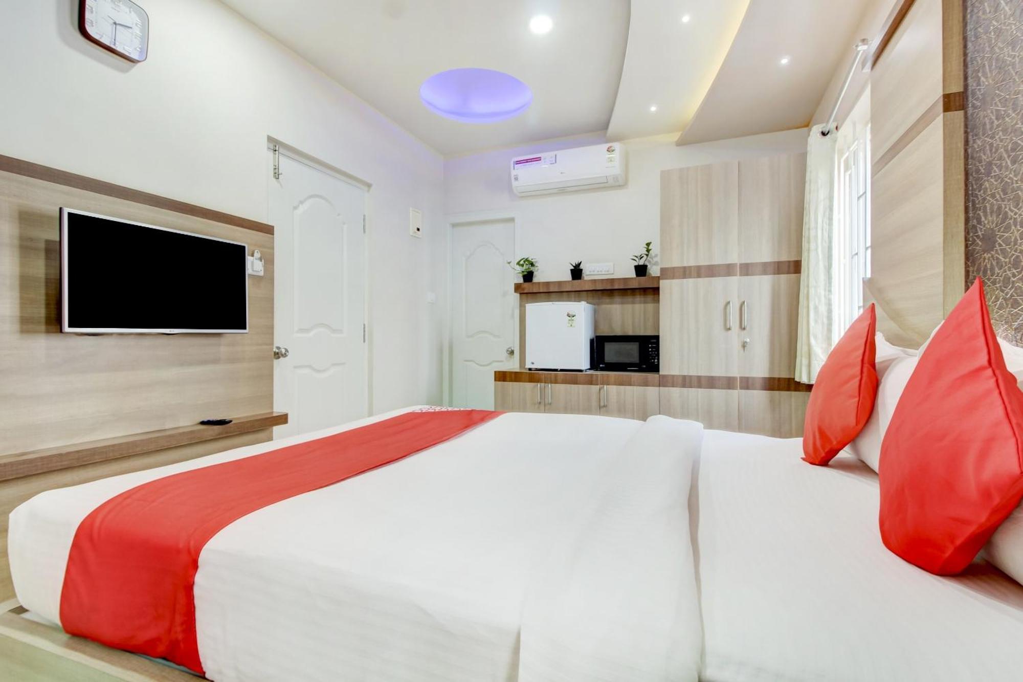 OYO 76781 Emara Boutique Hotel Bangalore Extérieur photo